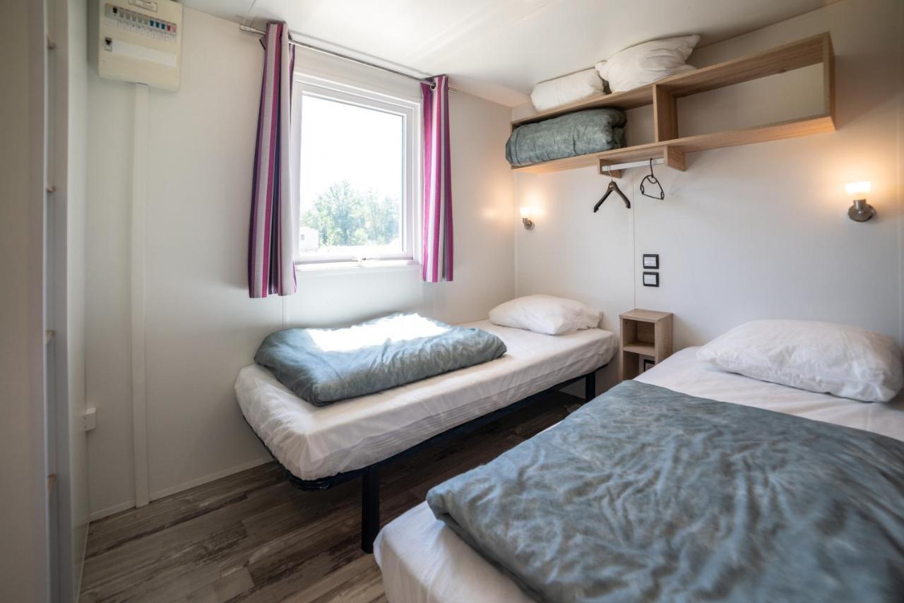Camping Du Sevron Saint-Etienne-du-Bois  외부 사진