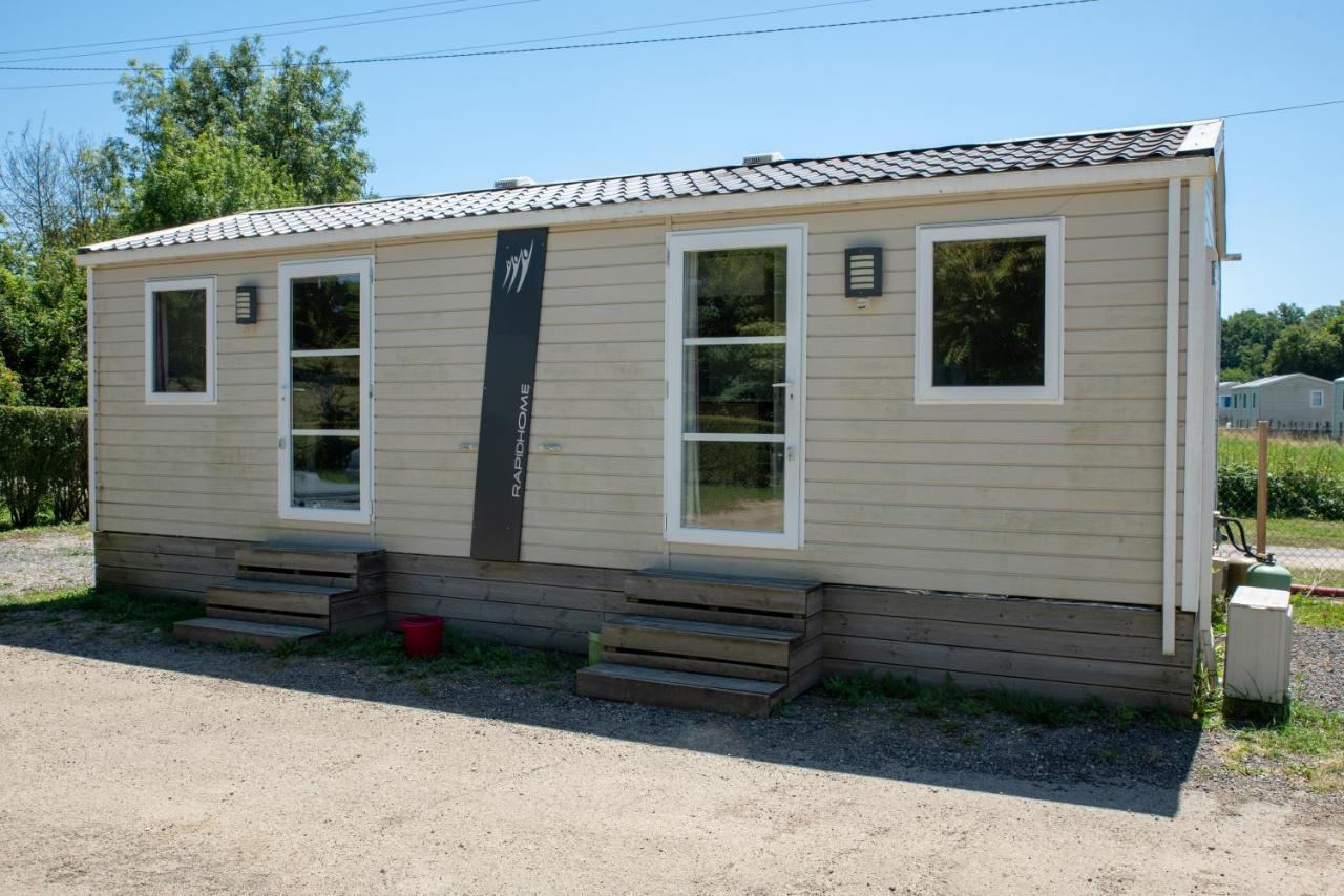 Camping Du Sevron Saint-Etienne-du-Bois  외부 사진