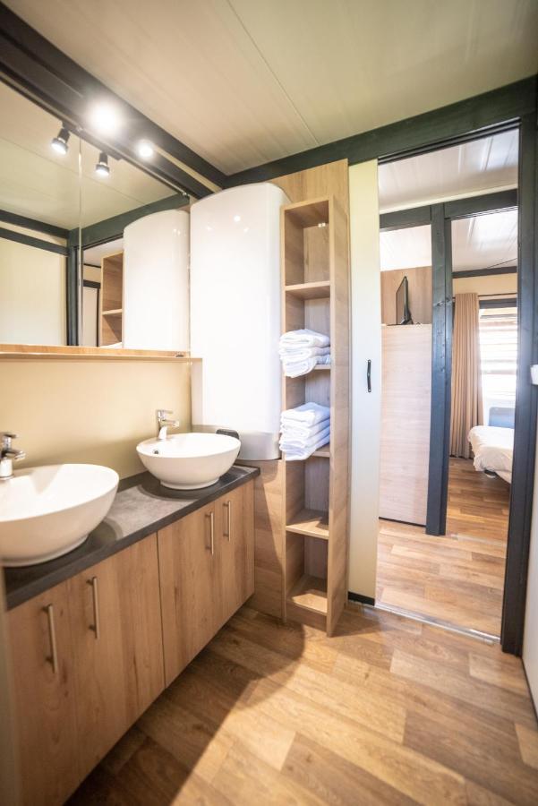 Camping Du Sevron Saint-Etienne-du-Bois  외부 사진